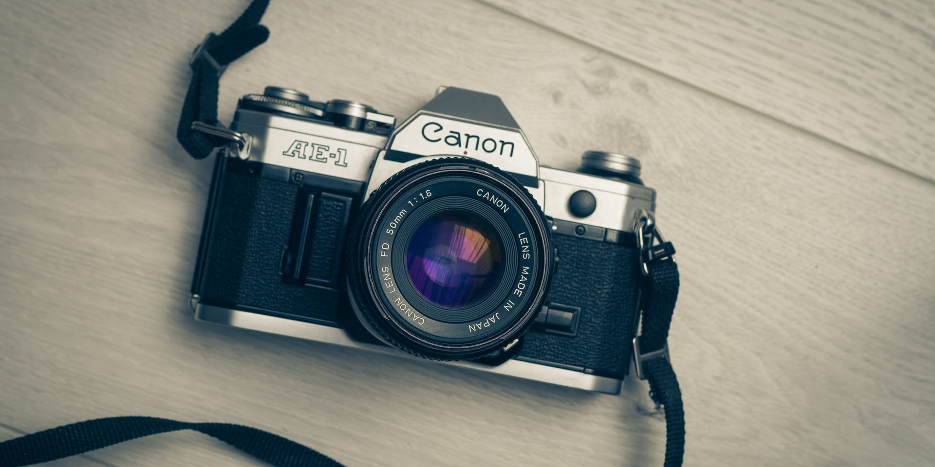 Epoha Portal Kolumna Fotografija