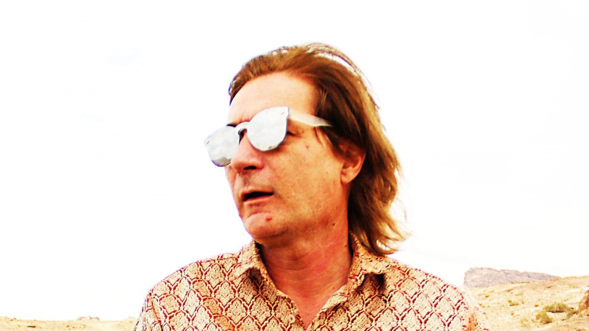 Read more about the article Mala zemlja za veliku buku