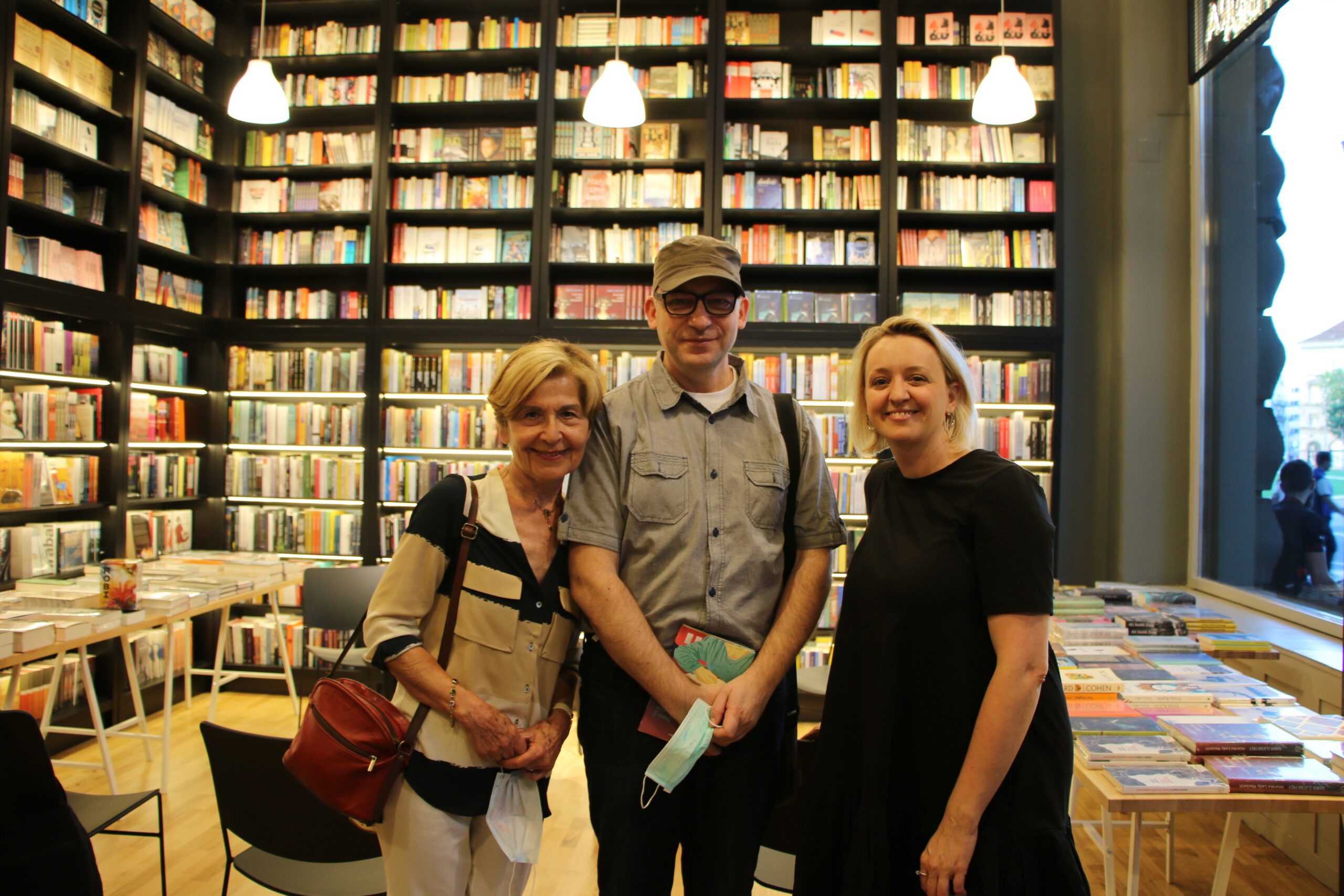 Read more about the article Nova knjižara Fraktura razveselila sve ljubitelje knjige